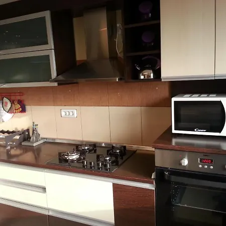3 Elegant Apartment *